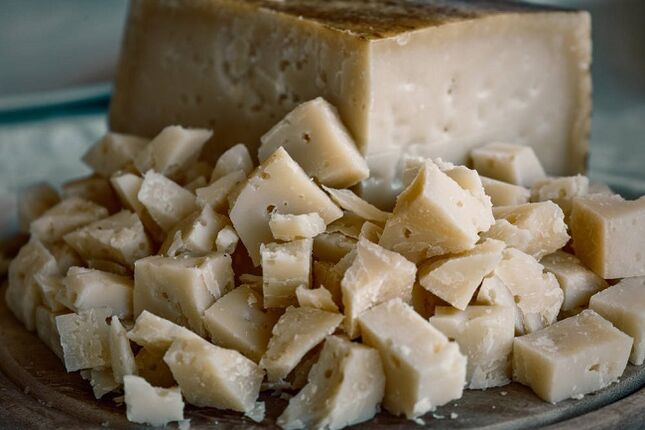 Queso para la dieta cetogénica